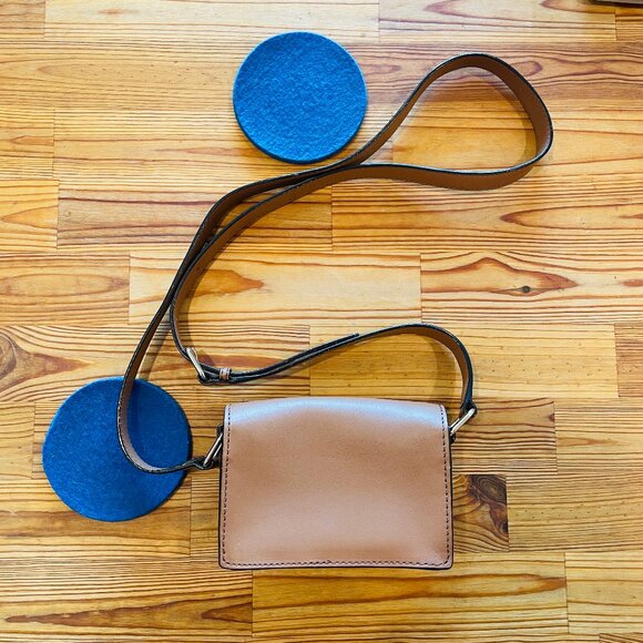 Kate Spade NWOT Pocomo Gwen Mini Camera Crossbody - Picture 4 of 17